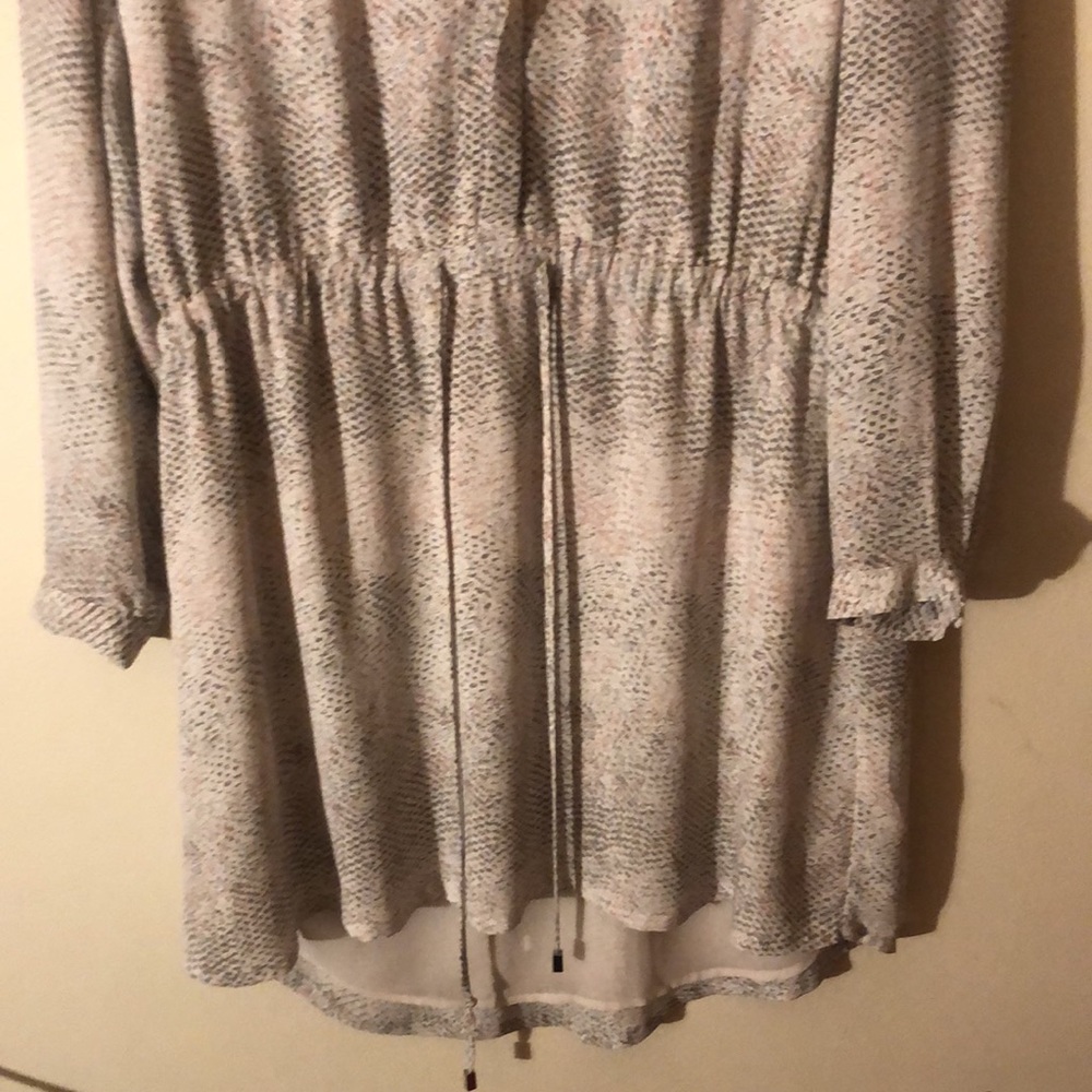 Dress - Picture 3 of 4
